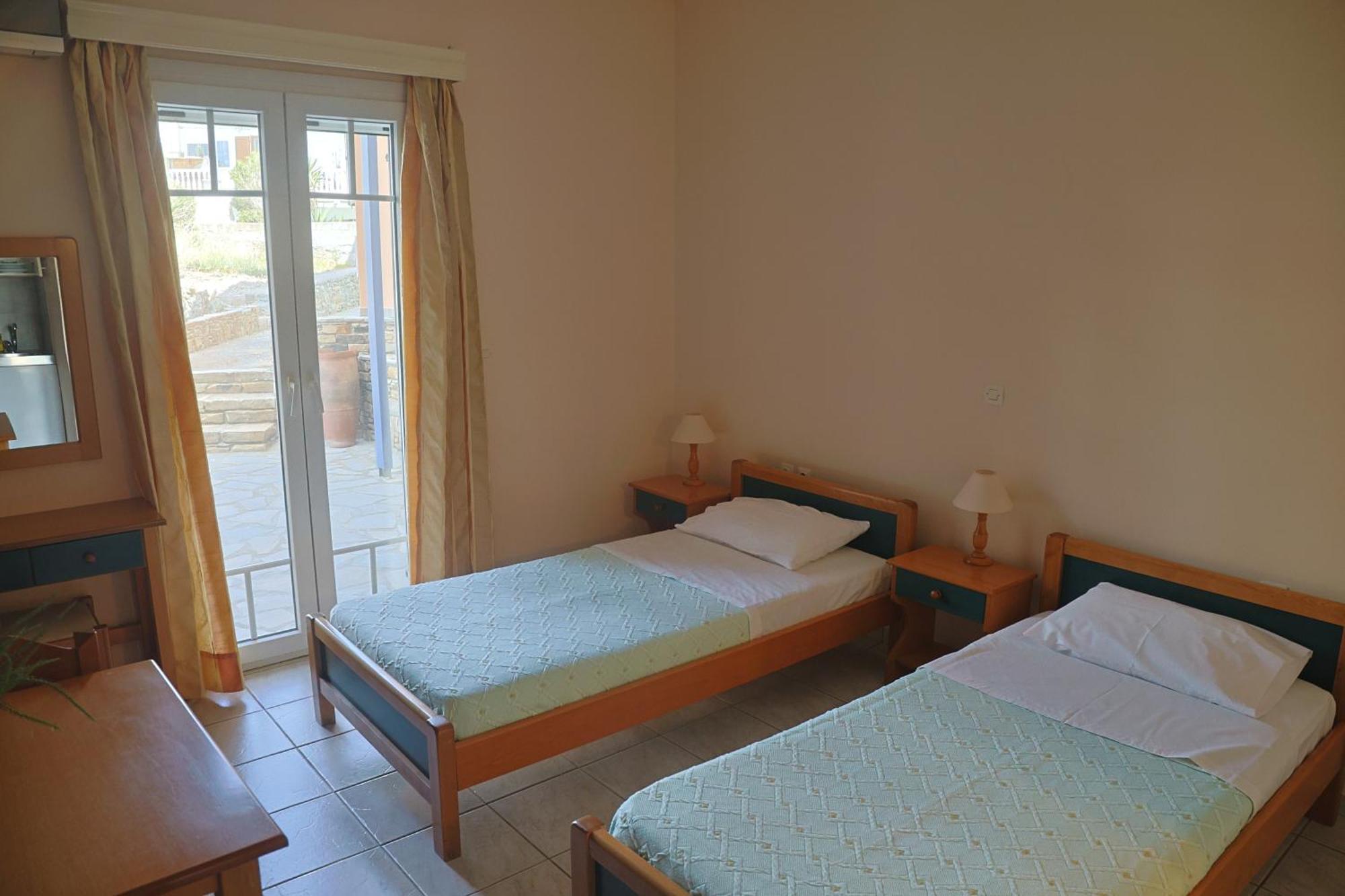 Athos Studios Tinos Bagian luar foto